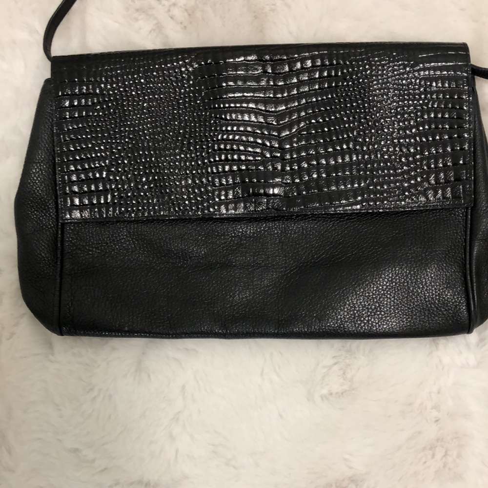 Vintage Fendi Authentic Black Leather Crossbody Bag - Picture 2 of 16